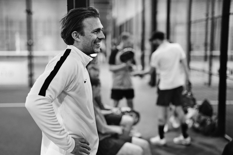 Konsulenten Mads til paddle tennis